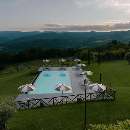 Villa Casale Daniele By Posarellivillas